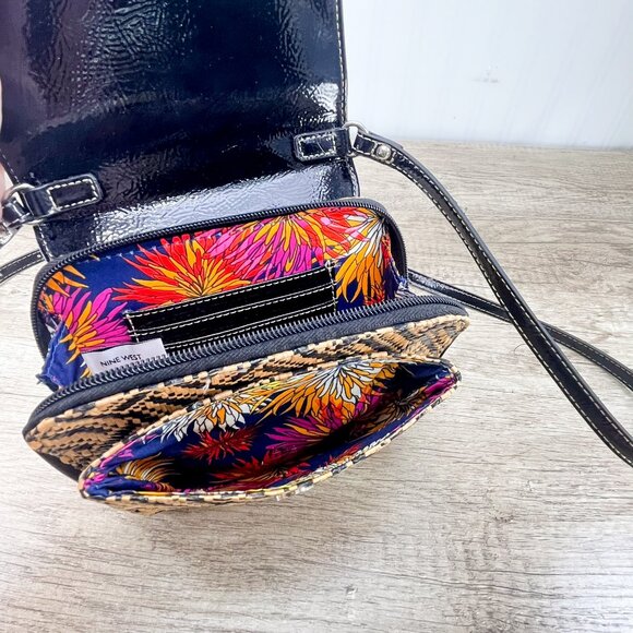 Nine West Crossbody Travel Purse - New without tags Adjustable Strap - Picture 2 of 7